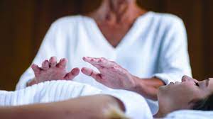 Reiki: Exploring the Ancient Art